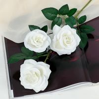 Цветок искусственный "Роза триада" (620 мм; белый)
