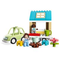 LEGO Duplo "Семейный дом на колесах"