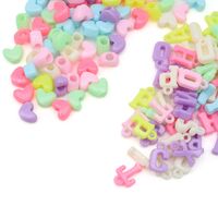 Бусины пластиковые "Сердечки и английские буквы"