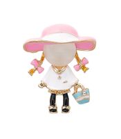 Брошь "Девочка в шляпке" (цветная в золоте)