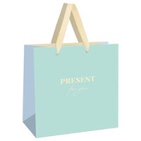 Пакет бумажный подарочный "Monochrome. Azure" (20х20х10 см)